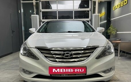 Hyundai Sonata VI, 2011 год, 1 079 000 рублей, 2 фотография