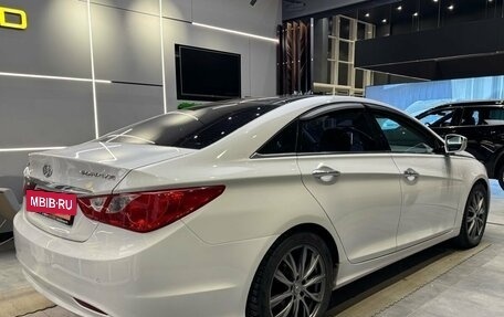 Hyundai Sonata VI, 2011 год, 1 079 000 рублей, 5 фотография