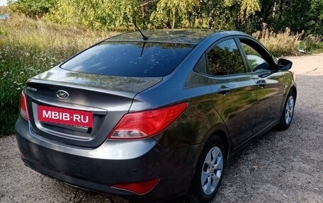 Hyundai Solaris II рестайлинг, 2016 год, 1 250 000 рублей, 3 фотография