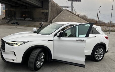 Infiniti QX50 II, 2019 год, 3 680 000 рублей, 2 фотография