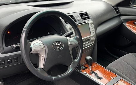 Toyota Camry, 2010 год, 1 170 000 рублей, 4 фотография