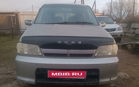 Nissan Cube II, 2000 год, 270 000 рублей, 7 фотография