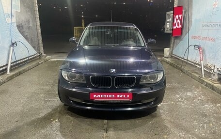 BMW 1 серия, 2008 год, 950 000 рублей, 2 фотография