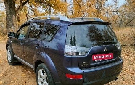 Mitsubishi Outlander III рестайлинг 3, 2008 год, 1 355 000 рублей, 4 фотография