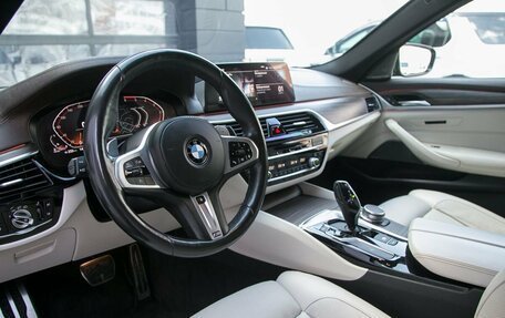 BMW 5 серия, 2019 год, 5 090 000 рублей, 26 фотография