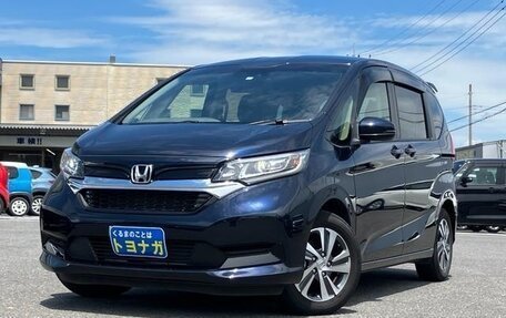 Honda Freed II, 2021 год, 1 300 000 рублей, 2 фотография