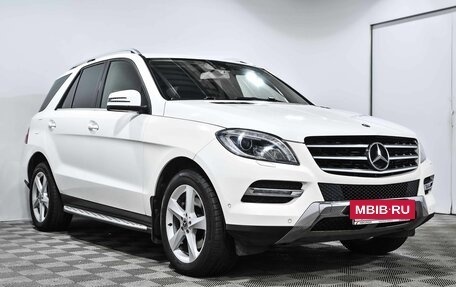 Mercedes-Benz M-Класс, 2013 год, 2 550 000 рублей, 3 фотография