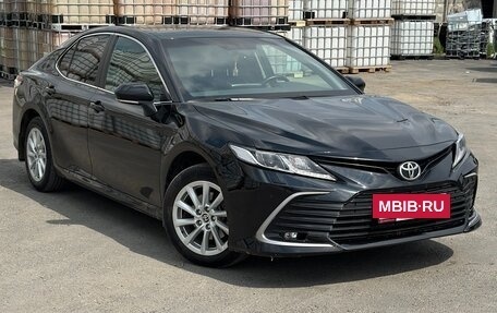 Toyota Camry, 2021 год, 4 000 000 рублей, 3 фотография