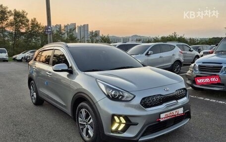 KIA Niro I, 2021 год, 1 655 600 рублей, 2 фотография