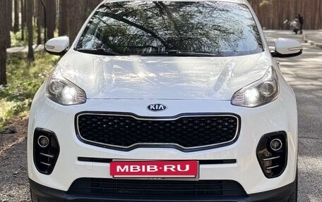 KIA Sportage IV рестайлинг, 2018 год, 2 329 000 рублей, 5 фотография