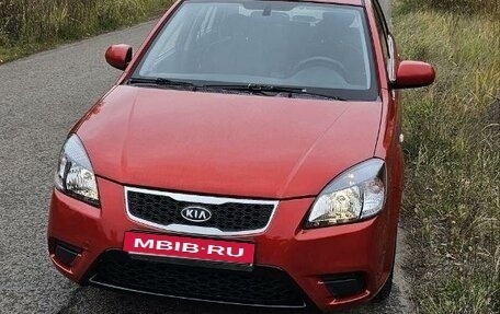 KIA Rio II, 2010 год, 630 000 рублей, 2 фотография