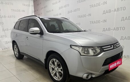 Mitsubishi Outlander III рестайлинг 3, 2012 год, 1 400 000 рублей, 4 фотография