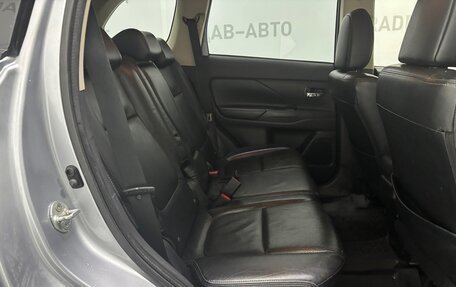 Mitsubishi Outlander III рестайлинг 3, 2012 год, 1 400 000 рублей, 12 фотография