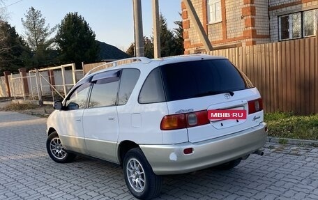 Toyota Ipsum II, 1997 год, 598 000 рублей, 10 фотография