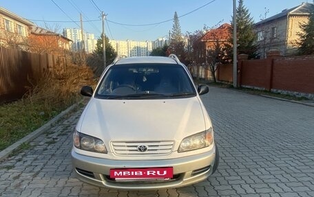 Toyota Ipsum II, 1997 год, 598 000 рублей, 26 фотография