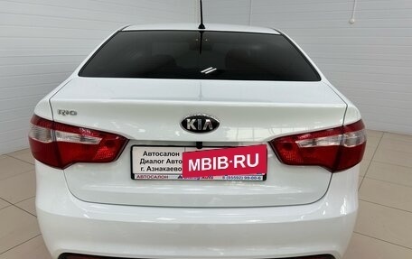 KIA Rio III рестайлинг, 2013 год, 915 000 рублей, 5 фотография