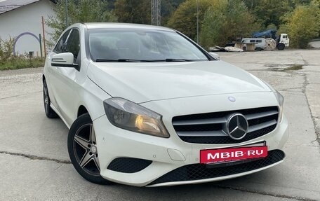 Mercedes-Benz A-Класс, 2013 год, 1 350 000 рублей, 2 фотография