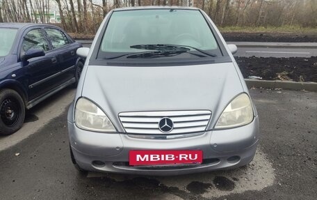 Mercedes-Benz A-Класс, 1999 год, 250 000 рублей, 3 фотография