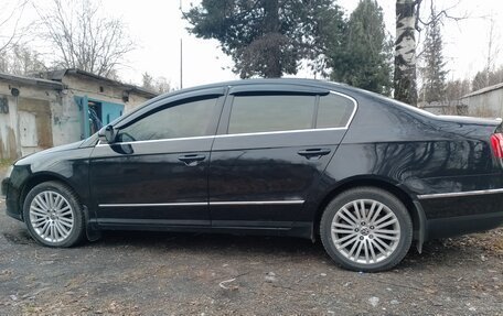 Volkswagen Passat B6, 2006 год, 1 050 000 рублей, 2 фотография