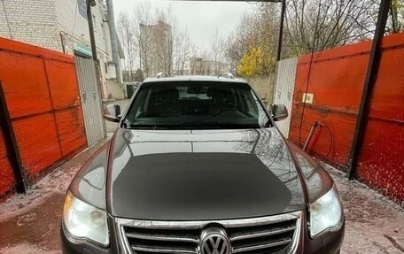 Volkswagen Touareg III, 2008 год, 1 090 000 рублей, 10 фотография