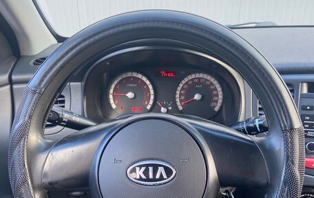 KIA Rio II, 2010 год, 650 000 рублей, 18 фотография