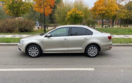 Volkswagen Jetta VI, 2012 год, 1 000 000 рублей, 4 фотография