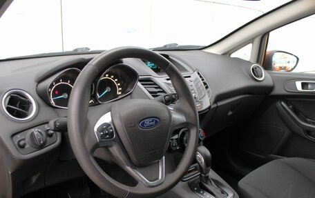 Ford Fiesta, 2015 год, 870 000 рублей, 8 фотография