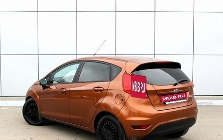 Ford Fiesta, 2015 год, 870 000 рублей, 3 фотография