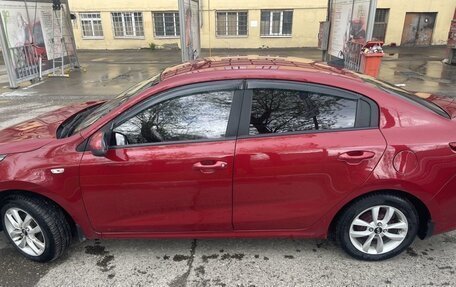 KIA Rio IV, 2017 год, 1 150 000 рублей, 2 фотография