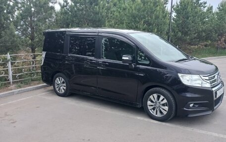 Honda Stepwgn IV, 2011 год, 1 700 000 рублей, 12 фотография