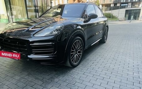 Porsche Cayenne III, 2020 год, 9 900 000 рублей, 3 фотография