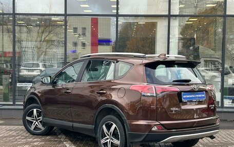 Toyota RAV4, 2018 год, 2 965 000 рублей, 6 фотография