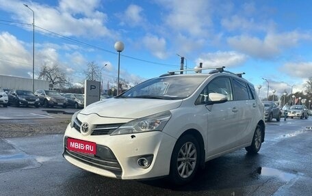 Toyota Verso I, 2013 год, 1 599 000 рублей, 1 фотография