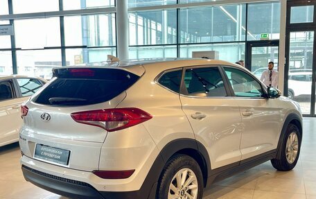 Hyundai Tucson III, 2017 год, 2 240 000 рублей, 5 фотография