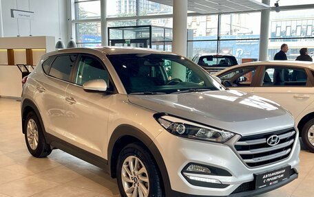 Hyundai Tucson III, 2017 год, 2 240 000 рублей, 7 фотография