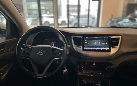 Hyundai Tucson III, 2017 год, 2 240 000 рублей, 10 фотография