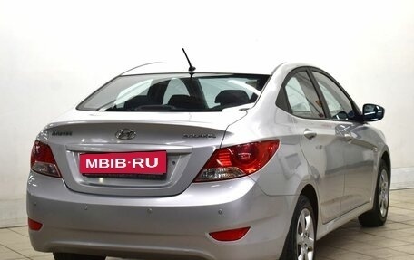 Hyundai Solaris II рестайлинг, 2011 год, 985 000 рублей, 4 фотография