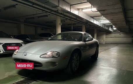 Jaguar XK II рестайлинг 2, 1999 год, 3 100 000 рублей, 4 фотография