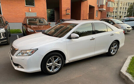 Toyota Camry, 2013 год, 2 400 000 рублей, 4 фотография