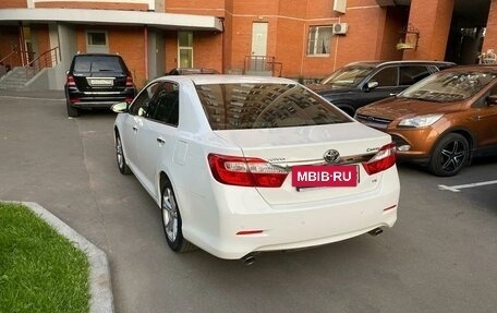 Toyota Camry, 2013 год, 2 400 000 рублей, 3 фотография