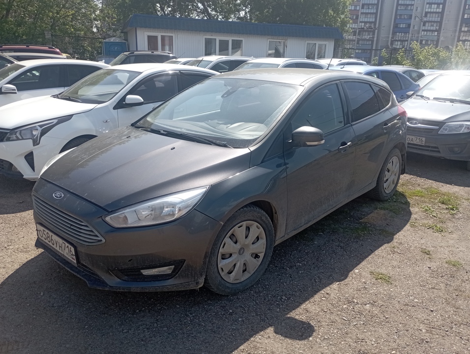 Ford Focus III рестайлинг, 2016 год, 950 000 рублей, 3 фотография