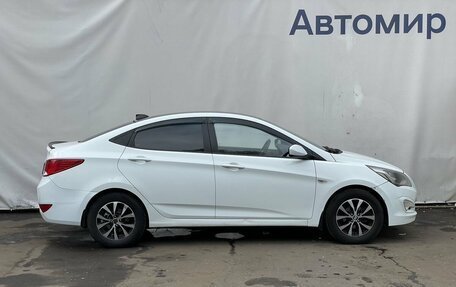 Hyundai Solaris II рестайлинг, 2015 год, 1 099 000 рублей, 4 фотография