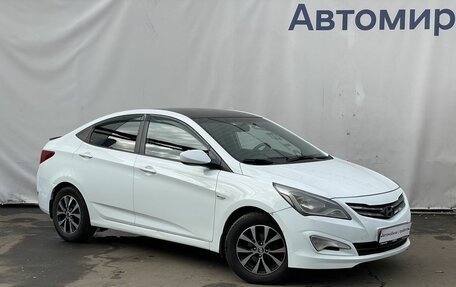 Hyundai Solaris II рестайлинг, 2015 год, 1 099 000 рублей, 3 фотография