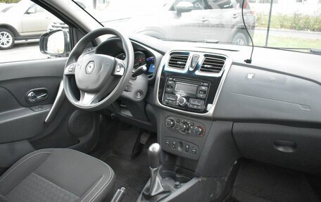 Renault Logan II, 2016 год, 769 000 рублей, 8 фотография