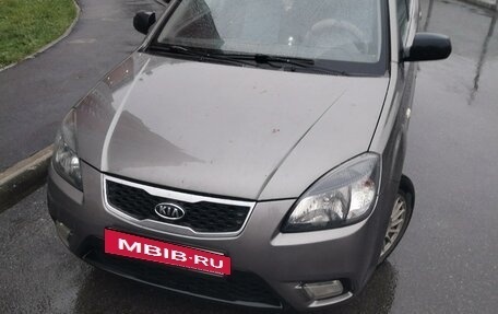 KIA Rio II, 2010 год, 680 000 рублей, 1 фотография