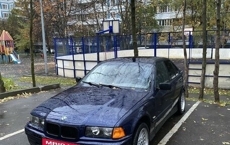 BMW 3 серия, 1991 год, 190 000 рублей, 13 фотография