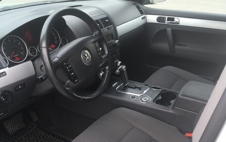 Volkswagen Touareg III, 2008 год, 735 000 рублей, 8 фотография