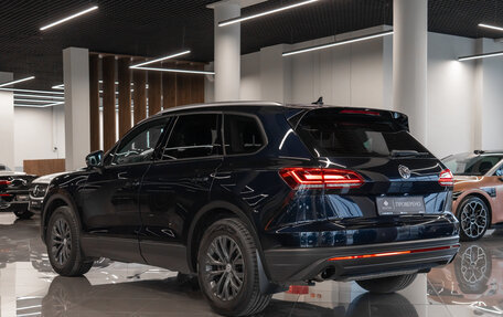 Volkswagen Touareg III, 2019 год, 4 150 000 рублей, 4 фотография