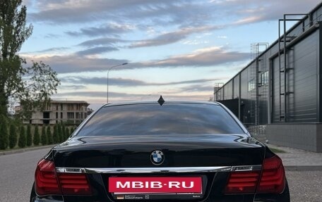 BMW 7 серия, 2015 год, 2 200 000 рублей, 4 фотография