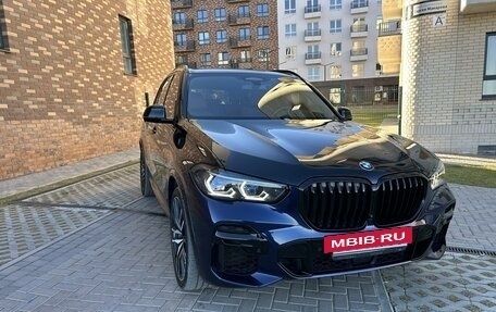 BMW X5, 2021 год, 10 999 000 рублей, 3 фотография